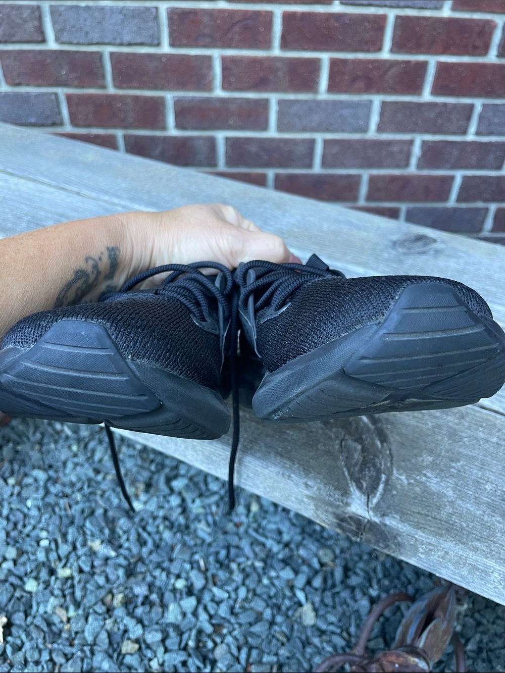 Puma | Softride | Enzo | NXT Running Shoes | Black/Gold | Size 9 - Picture 11 of 15